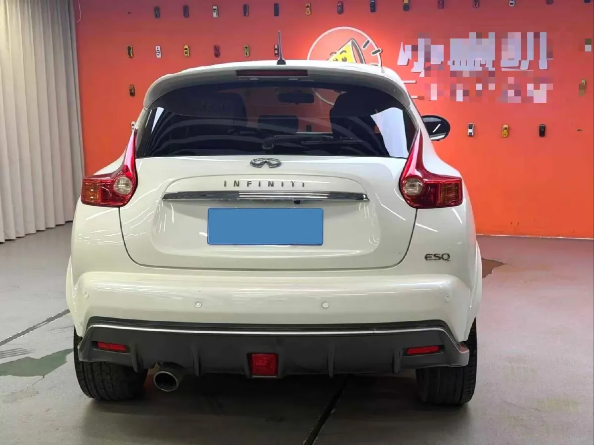 2014 Infiniti ESQ 1.6L 116HP L4 CVT,autocango,china used car exporter,china ev exporter,chinese used car exporter,chinese used ev exporter