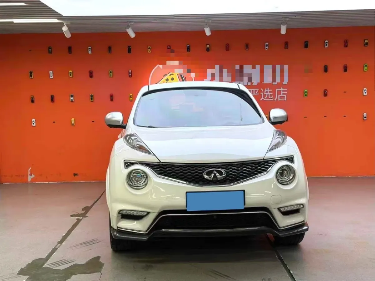 2014 Infiniti ESQ 1.6L 116HP L4 CVT,autocango,china used car exporter,china ev exporter,chinese used car exporter,chinese used ev exporter
