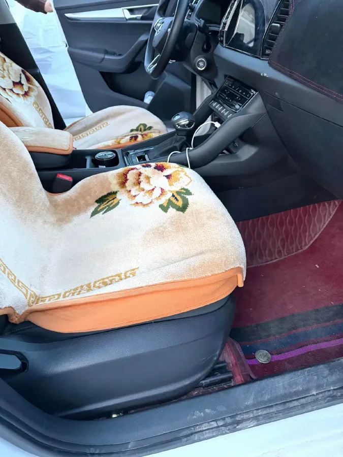 2022 Skoda Karoq 1.4T 150HP L4 7DCT,autocango,china used car exporter,china ev exporter,chinese used car exporter,chinese used ev exporter