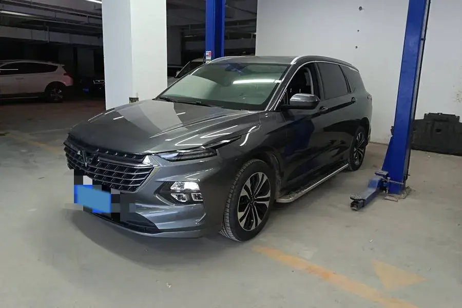 2022 WuLing KaiJie 1.5T 177HP L4 CVT