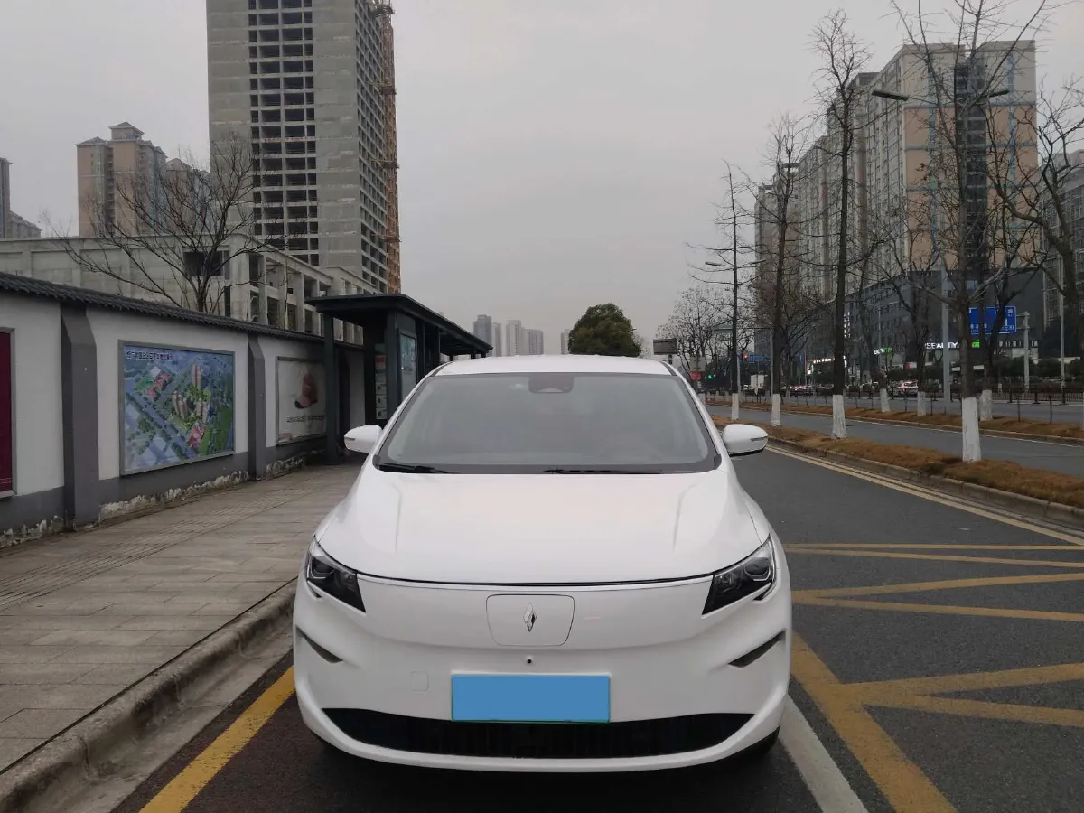 2025 Livan 8 BEV 68.03KWH,autocango,china used car exporter,china ev exporter,chinese used car exporter,chinese used ev exporter