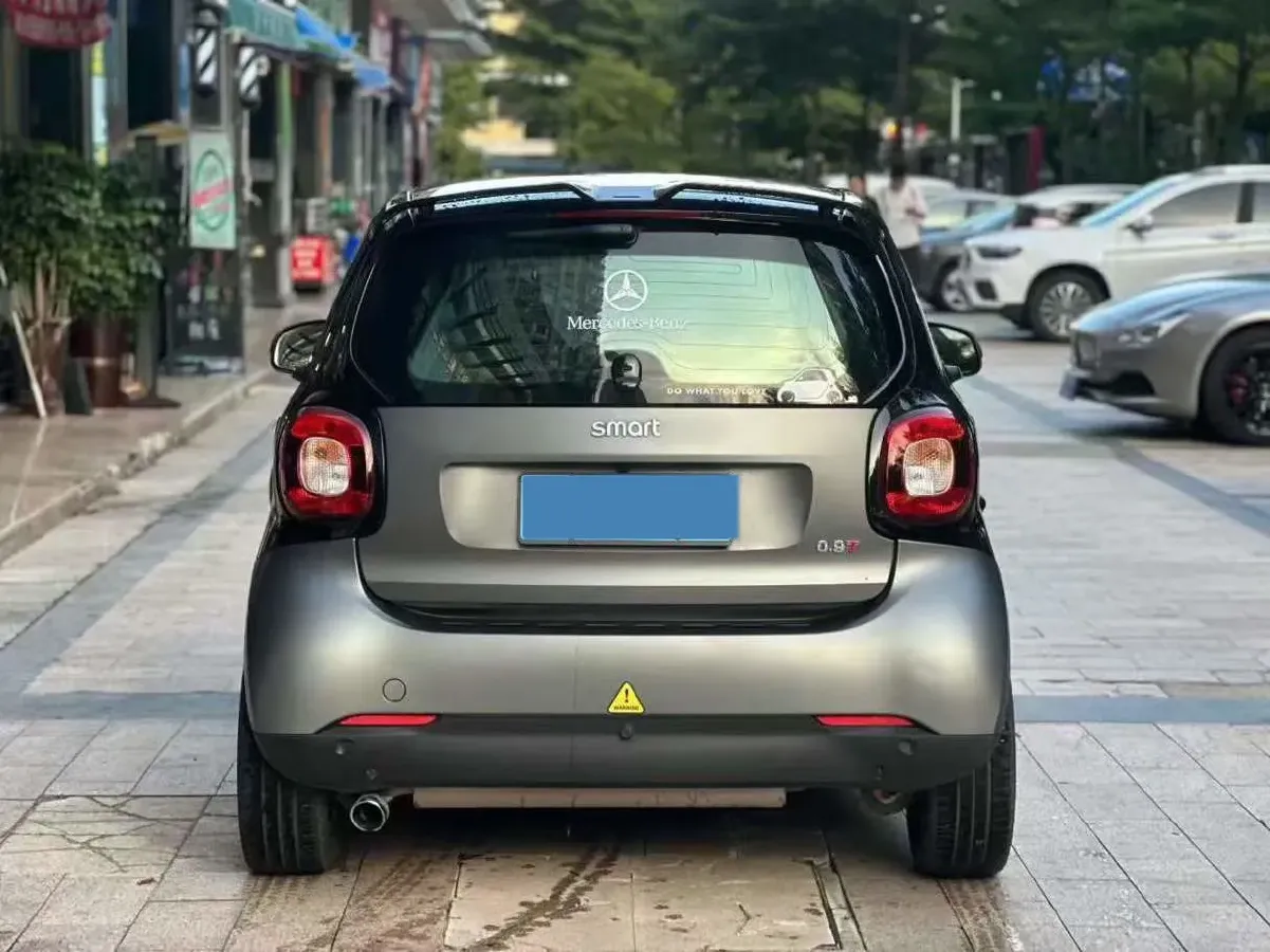 2018 Smart smart forfour 0.9T 90HP L3 6DCT,autocango,china used car exporter,china ev exporter,chinese used car exporter,chinese used ev exporter