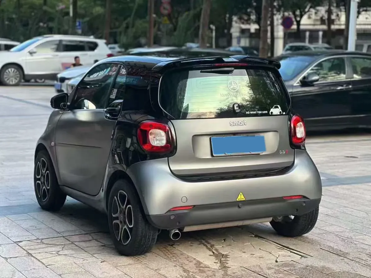 2018 Smart smart forfour 0.9T 90HP L3 6DCT,autocango,china used car exporter,china ev exporter,chinese used car exporter,chinese used ev exporter