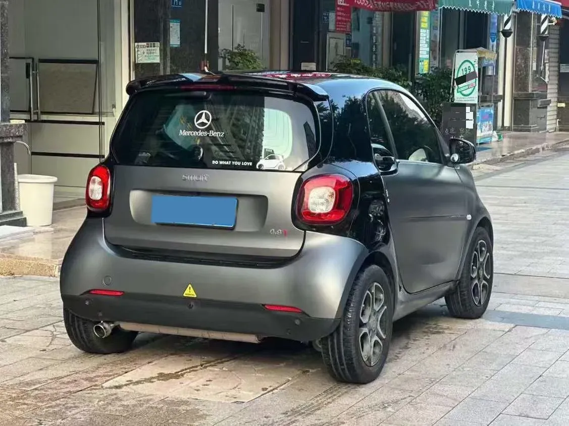 2018 Smart smart forfour 0.9T 90HP L3 6DCT,autocango,china used car exporter,china ev exporter,chinese used car exporter,chinese used ev exporter