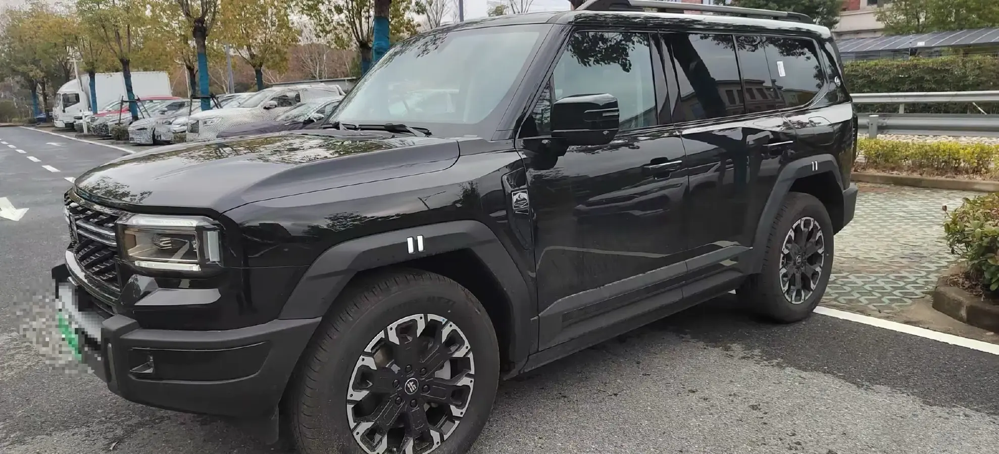 2025 Jetour Zongheng G700 2.0T 211HP L4 2DHT PHEV