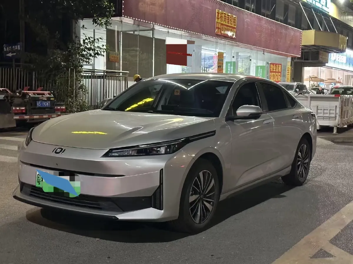 2024 ChangAn QiYuan A05 1.5L 110HP L4 E-CVT PHEV 18.99KWH,autocango,china used car exporter,china ev exporter,chinese used car exporter,chinese used ev exporter