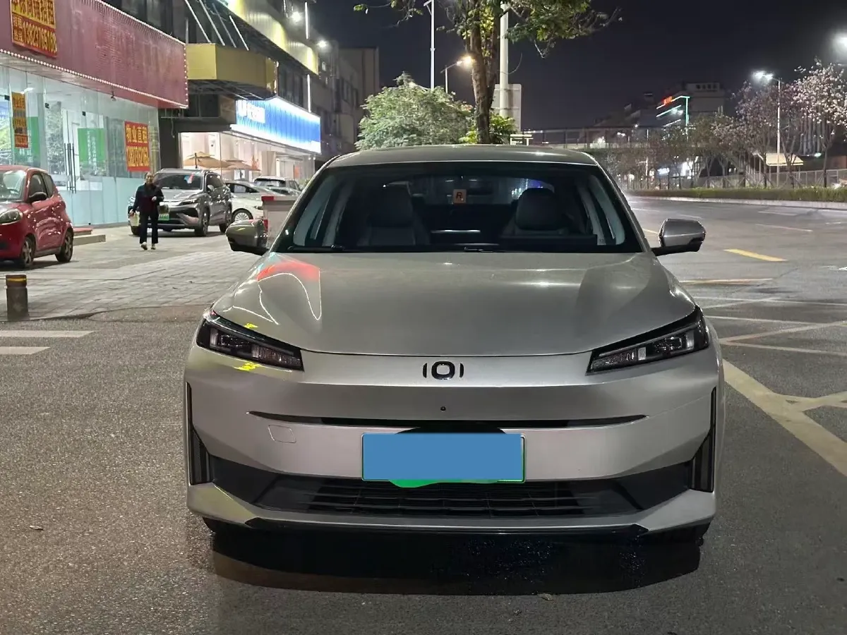 2024 ChangAn QiYuan A05 1.5L 110HP L4 E-CVT PHEV 18.99KWH,autocango,china used car exporter,china ev exporter,chinese used car exporter,chinese used ev exporter