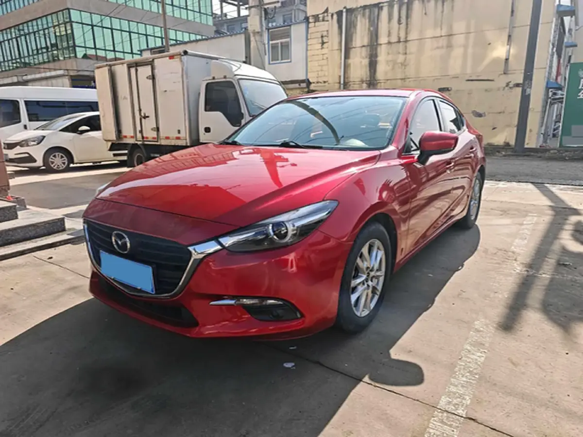 2017 Mazda 3 Axela 1.5L 117HP L4 6AT