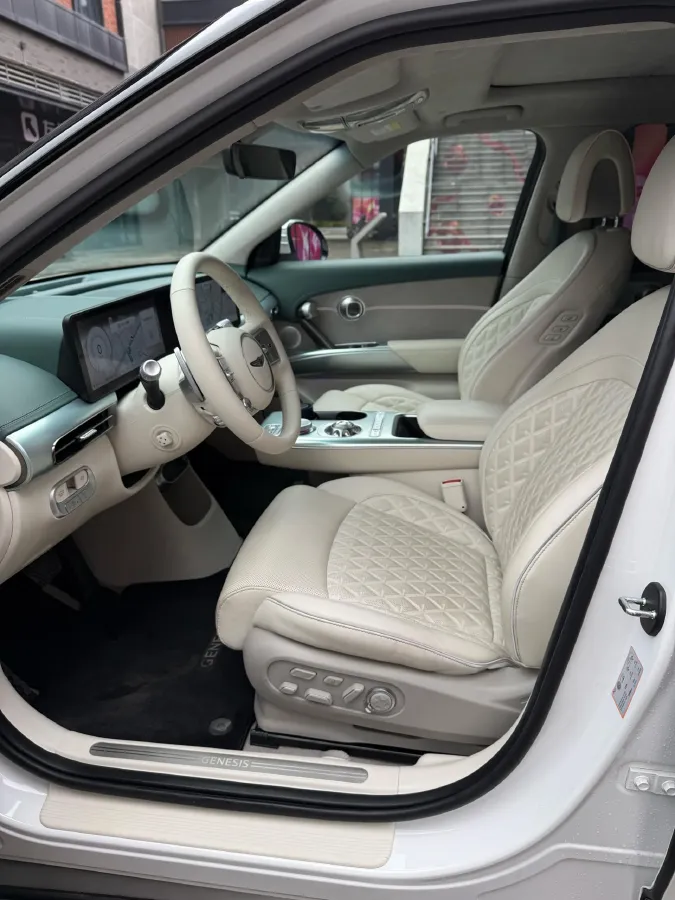 2023 Genesis GV60 BEV 76.4KWH,autocango,china used car exporter,china ev exporter,chinese used car exporter,chinese used ev exporter