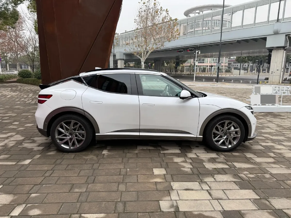 2023 Genesis GV60 BEV 76.4KWH,autocango,china used car exporter,china ev exporter,chinese used car exporter,chinese used ev exporter