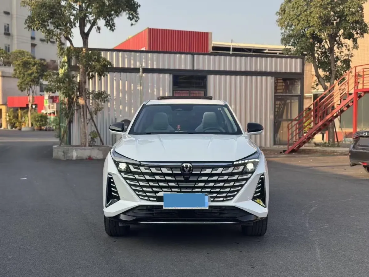 2025 Bestune T90 2.0T 252HP L4 8AT,autocango,china used car exporter,china ev exporter,chinese used car exporter,chinese used ev exporter