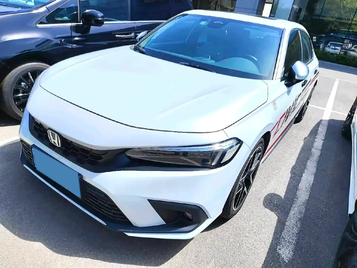 2023 Honda Civic 2.0L 143HP L4 E-CVT Hybrid