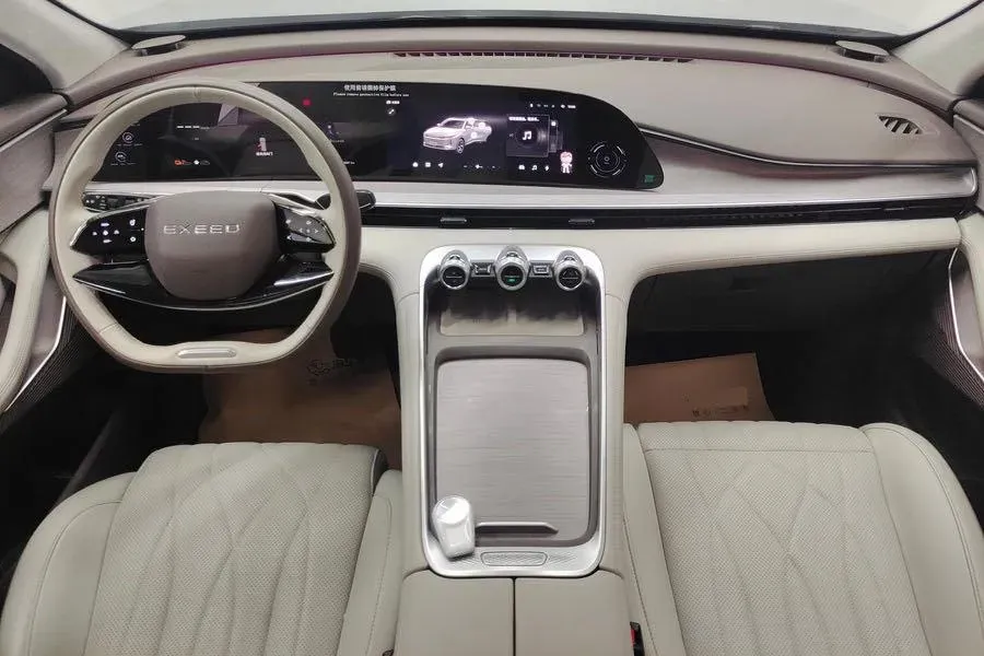 2024 Exceed RX C-DM 1.5T 156HP L4 3DHT PHEV 19.43KWH,autocango,china used car exporter,china ev exporter,chinese used car exporter,chinese used ev exporter