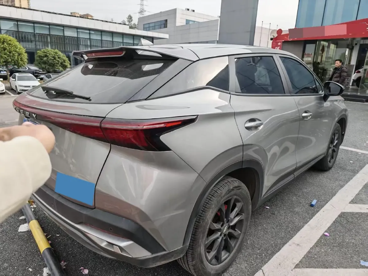 2023 Chery Omoda 1.5T 156HP L4 CVT,autocango,china used car exporter,china ev exporter,chinese used car exporter,chinese used ev exporter