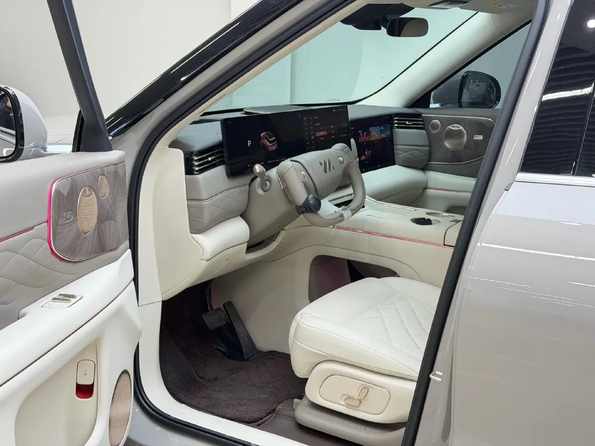 2026 IM LS9 REEV 155HP REEV,autocango,china used car exporter,china ev exporter,chinese used car exporter,chinese used ev exporter