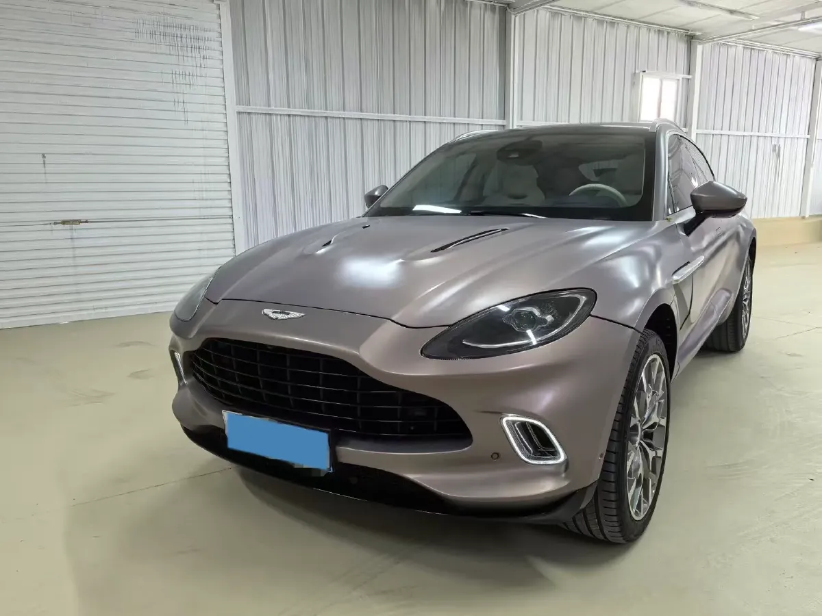 2021 Aston Martin DBX 4.0T 550HP V8 9AT,autocango,china used car exporter,china ev exporter,chinese used car exporter,chinese used ev exporter