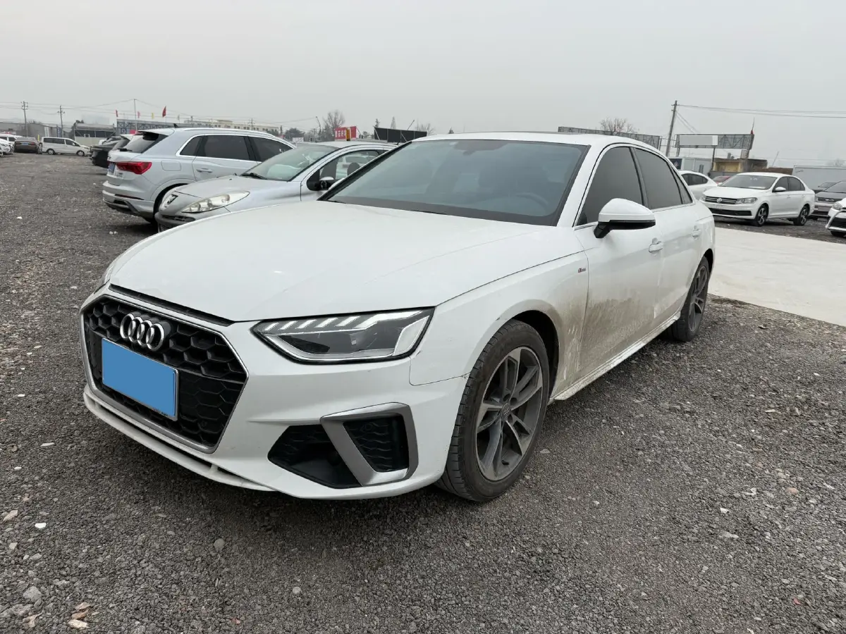 2020 Audi A4L 2.0T 190HP L4 7DCT