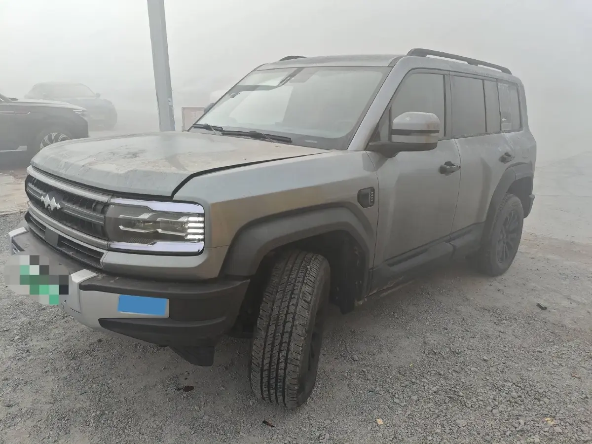 2023 FangChengBao Bao 5 1.5T 194HP L4 E-CVT PHEV 31.8KWH