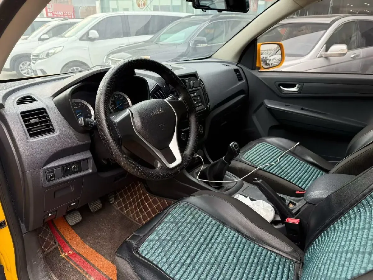 2018 Isuzu Jim 2.0T 204HP L4 5MT,autocango,china used car exporter,china ev exporter,chinese used car exporter,chinese used ev exporter