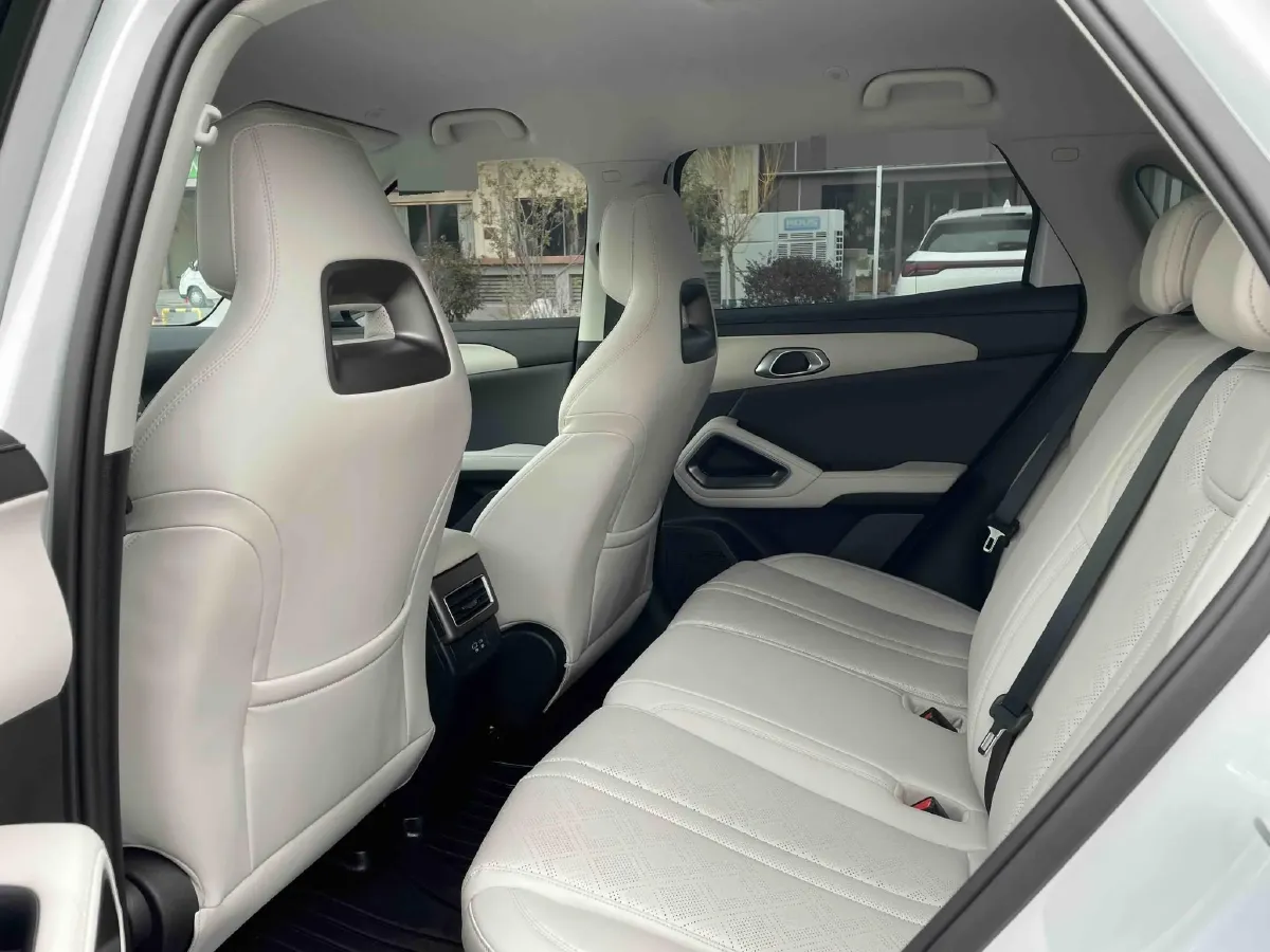 2024 BYD YuanUP BEV 45.12KWH,autocango,china used car exporter,china ev exporter,chinese used car exporter,chinese used ev exporter