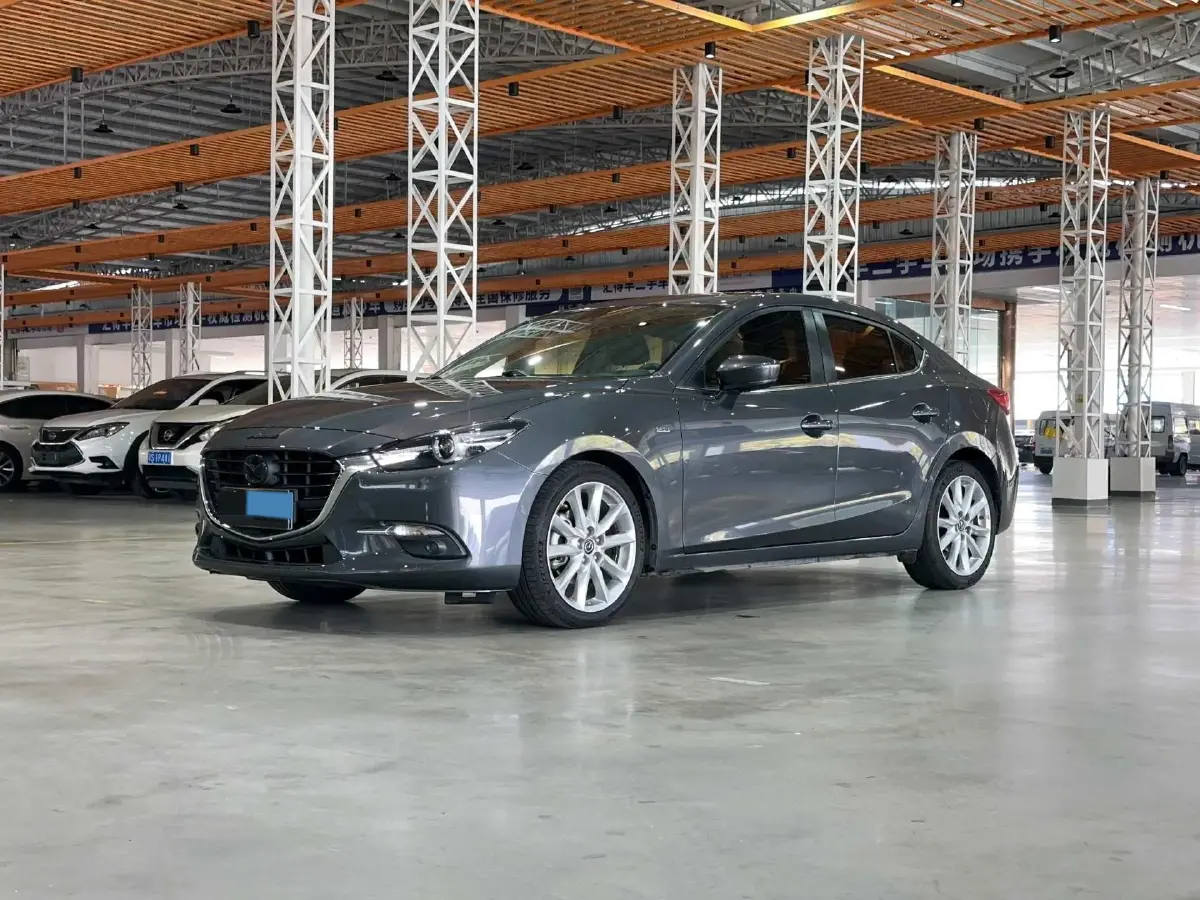 2017 Mazda 3 Axela 2.0L 158HP L4 6AT