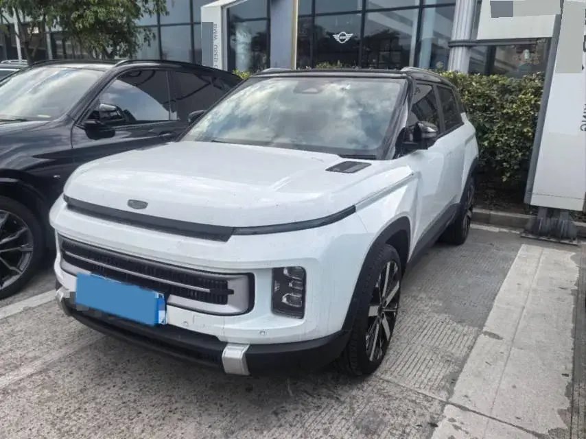 2023 Geely ICON 1.5T 181HP L4 7DCT