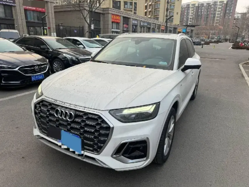 2021 Audi Q5L 2.0T 190HP L4 7DCT