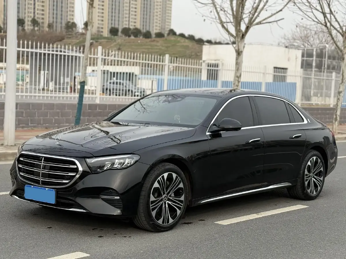 2025 Mercedes-Benz E Class 2.0T 258HP L4 9AT