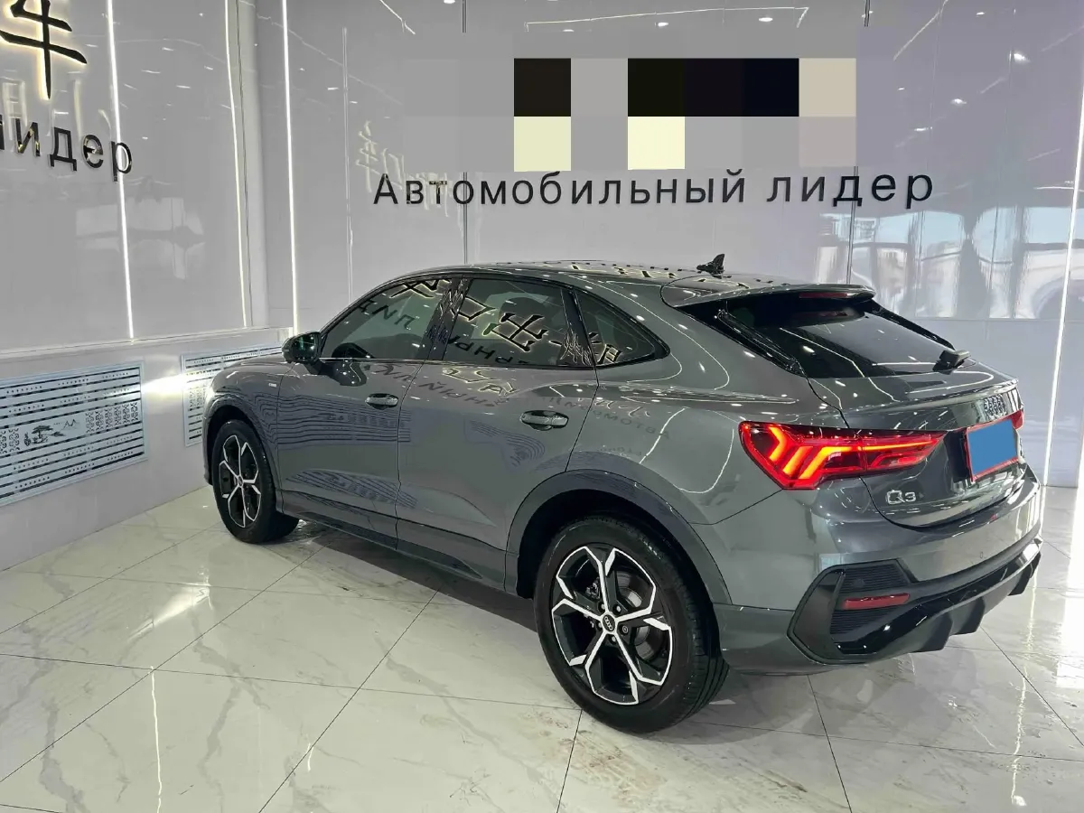 2020 Audi Q3 Sportback 2.0T 220HP L4 7DCT,autocango,china used car exporter,china ev exporter,chinese used car exporter,chinese used ev exporter