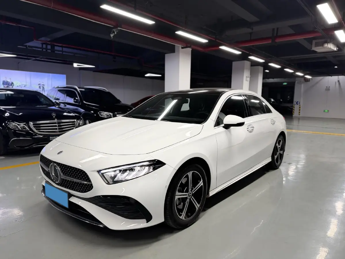 2023 Mercedes-Benz A Class 1.3T 163HP L4 7DCT