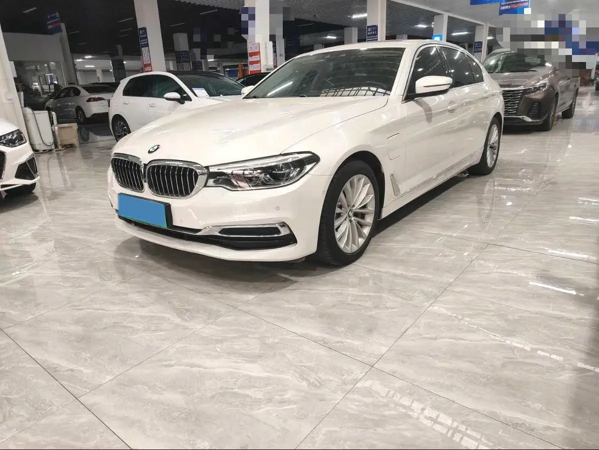 2020 BMW 5 Series 2.0T 184HP L4 8AT PHEV 13KWH