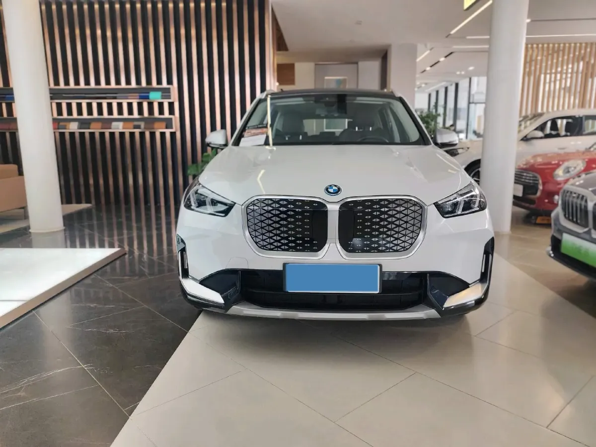 2023 BMW iX1 BEV,autocango,china used car exporter,china ev exporter,chinese used car exporter,chinese used ev exporter