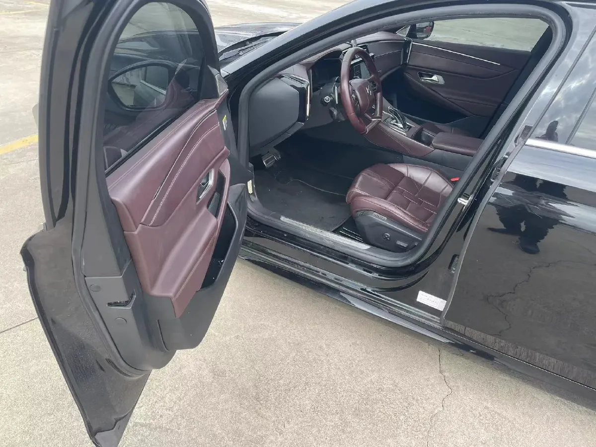 2021 Volvo S60 PHEV 2.0T 303HP L4 8AT PHEV 11.6KWH,autocango,china used car exporter,china ev exporter,chinese used car exporter,chinese used ev exporter