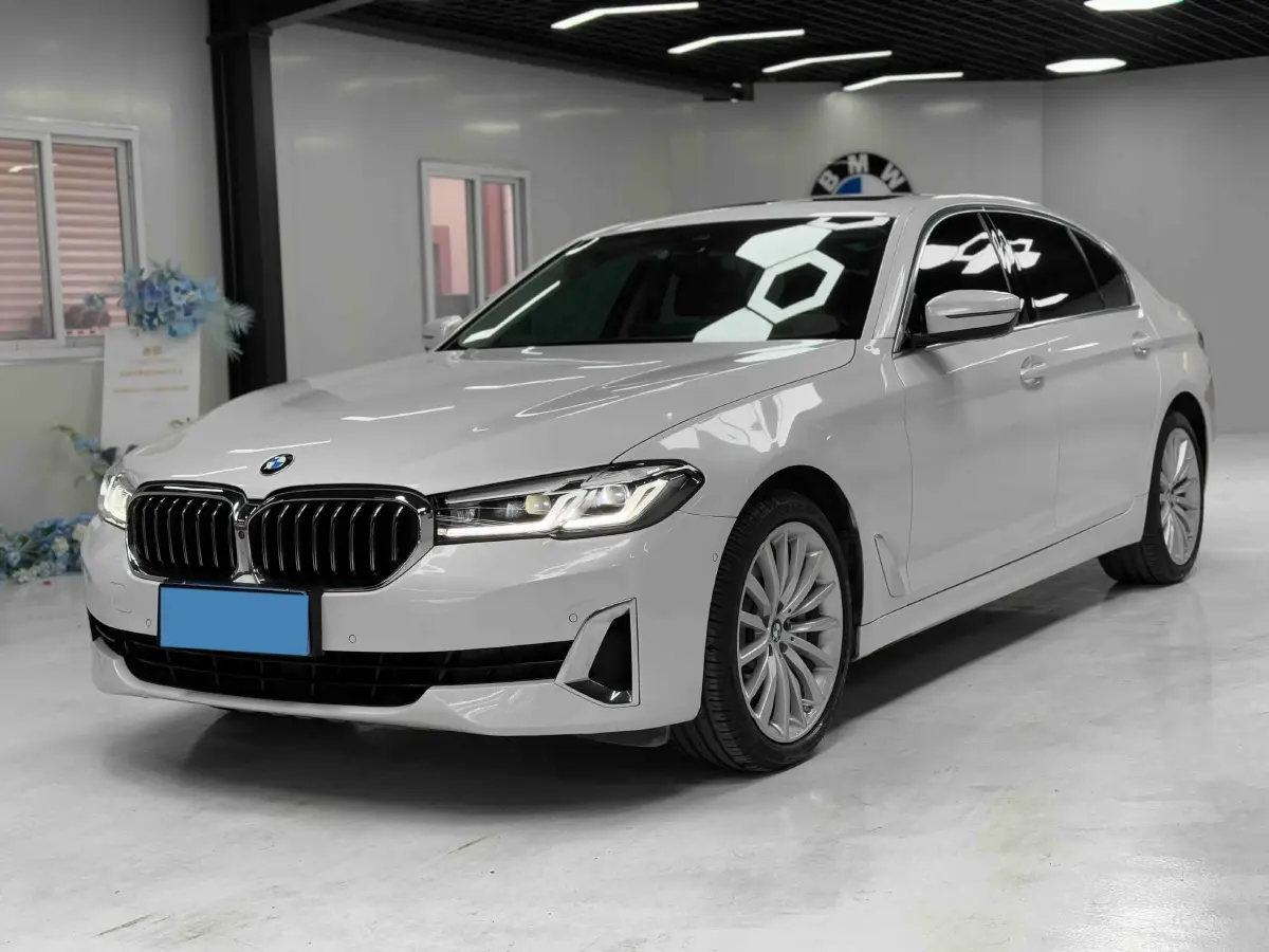 2021 BMW 5 Series 2.0T 252HP L4 8AT