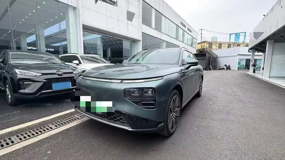 2024 Xpeng G9 BEV 98KWH