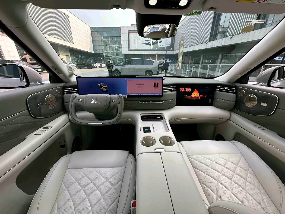 2026 IM LS9 REEV 155HP REEV,autocango,china used car exporter,china ev exporter,chinese used car exporter,chinese used ev exporter