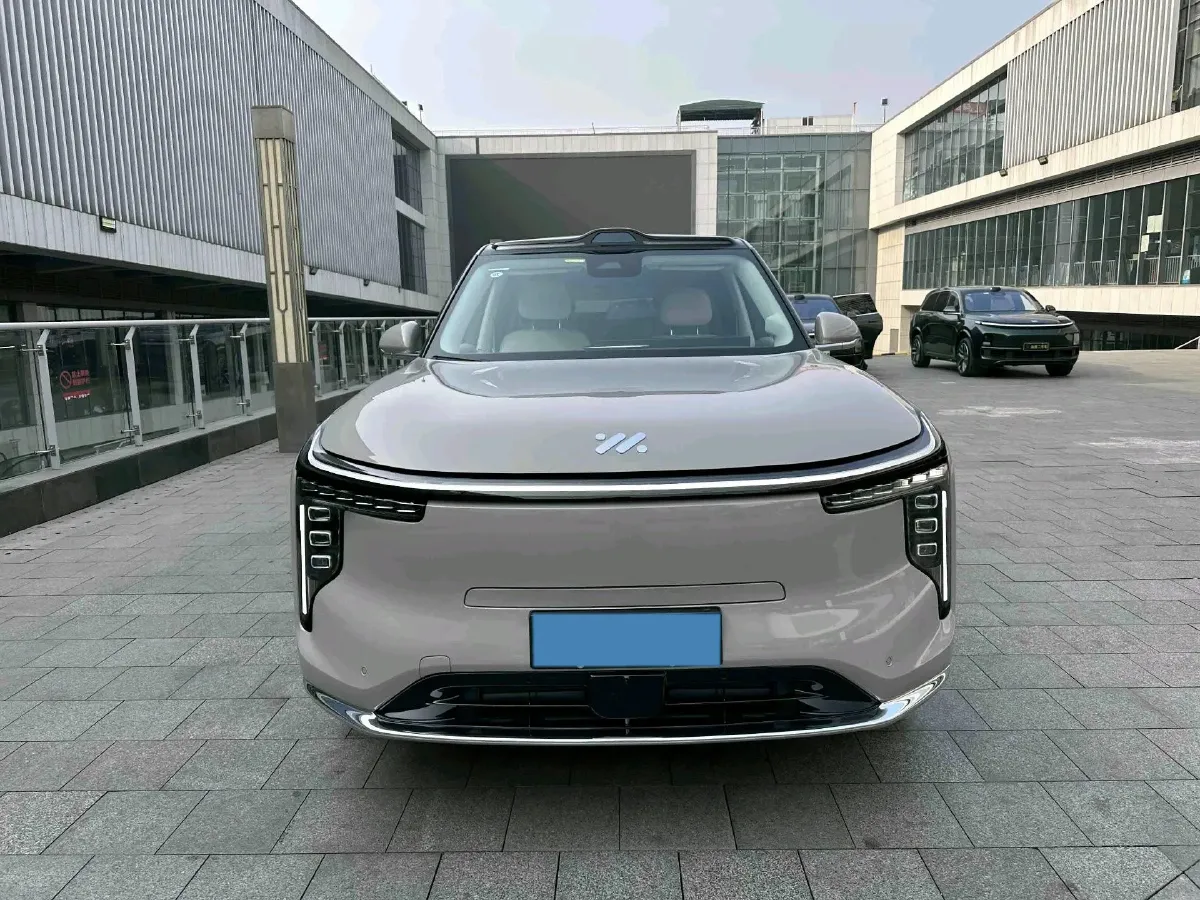 2026 IM LS9 REEV 155HP REEV,autocango,china used car exporter,china ev exporter,chinese used car exporter,chinese used ev exporter
