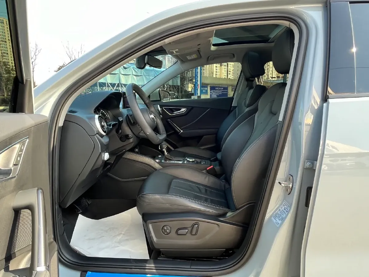 2024 Audi Q2L 1.5T 160HP L4 7DCT,autocango,china used car exporter,china ev exporter,chinese used car exporter,chinese used ev exporter