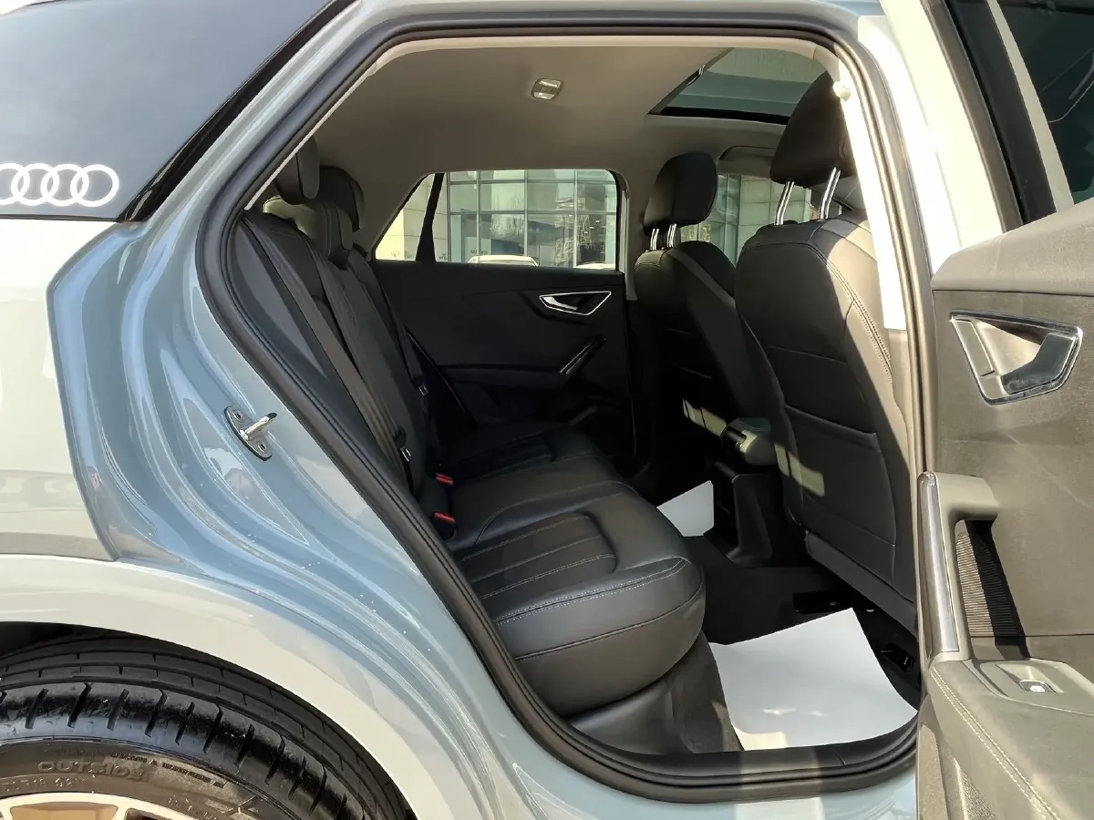 2024 Audi Q2L 1.5T 160HP L4 7DCT,autocango,china used car exporter,china ev exporter,chinese used car exporter,chinese used ev exporter