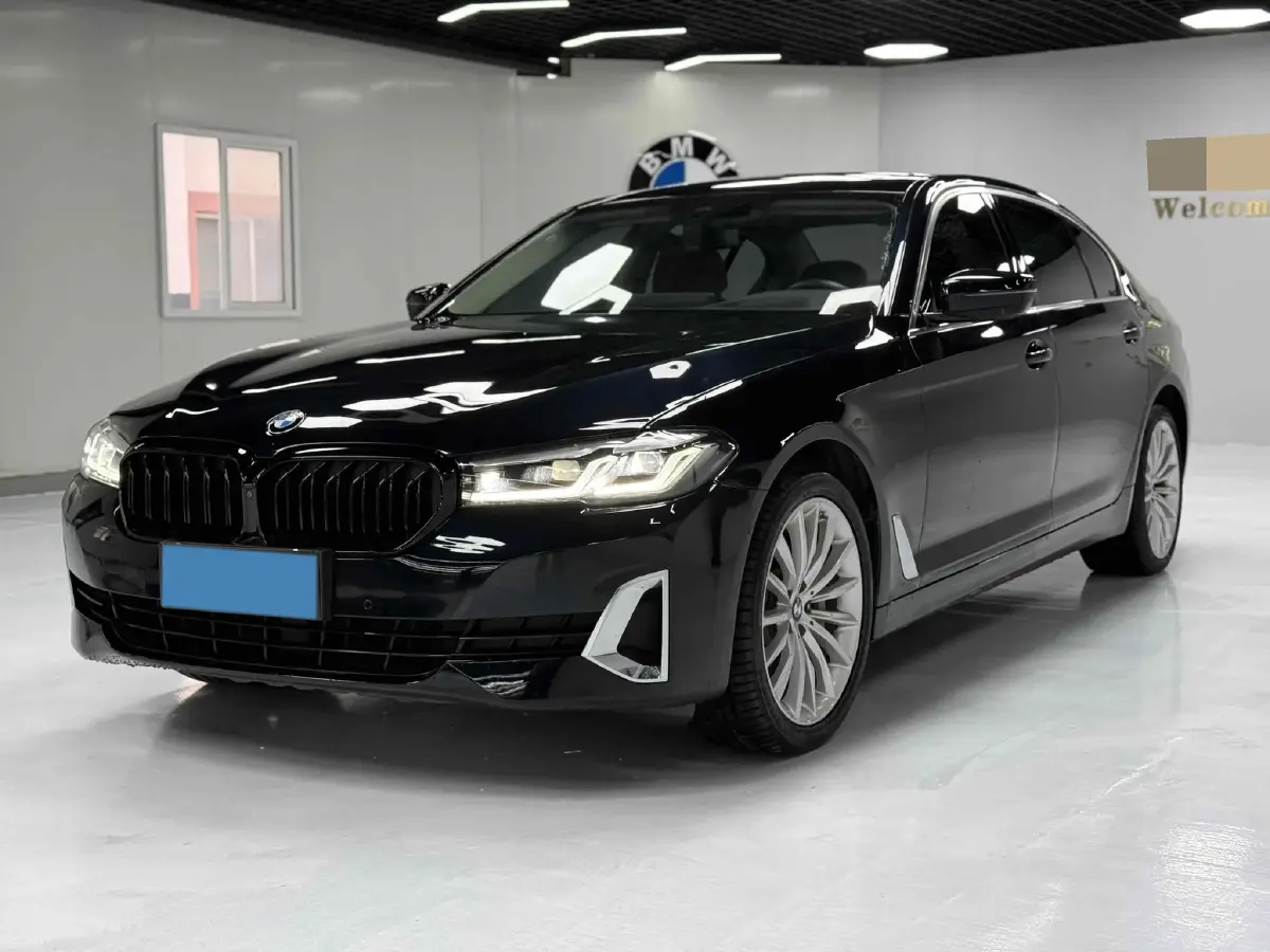 2021 BMW 5 Series 2.0T 252HP L4 8AT