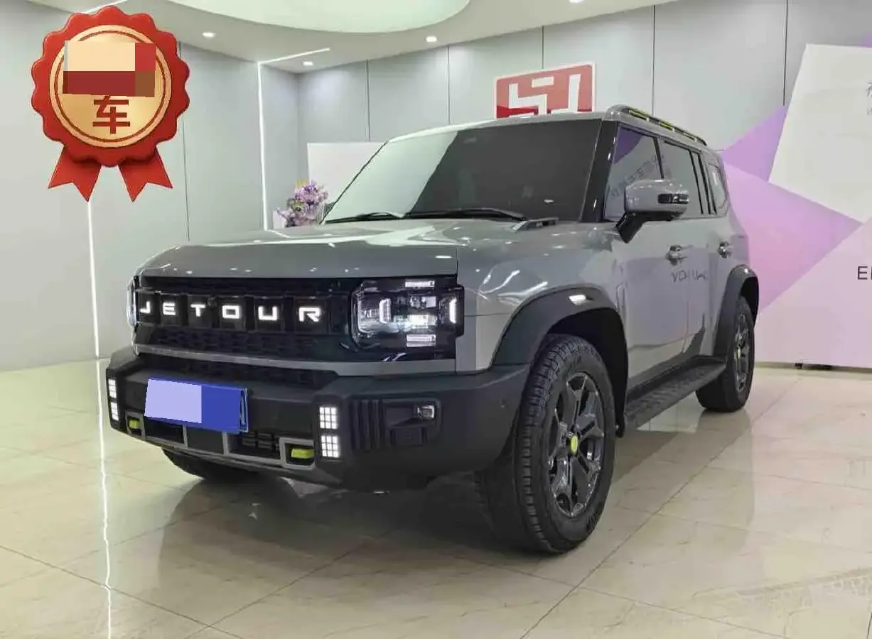 2023 Jetour Traveller 2.0T 254HP L4 7DCT