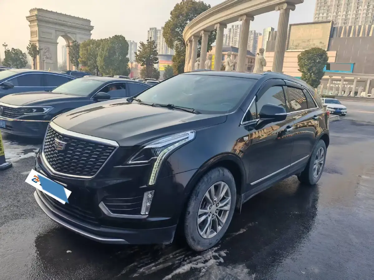 2021 Cadillac XT5 2.0T 237HP L4 9AT