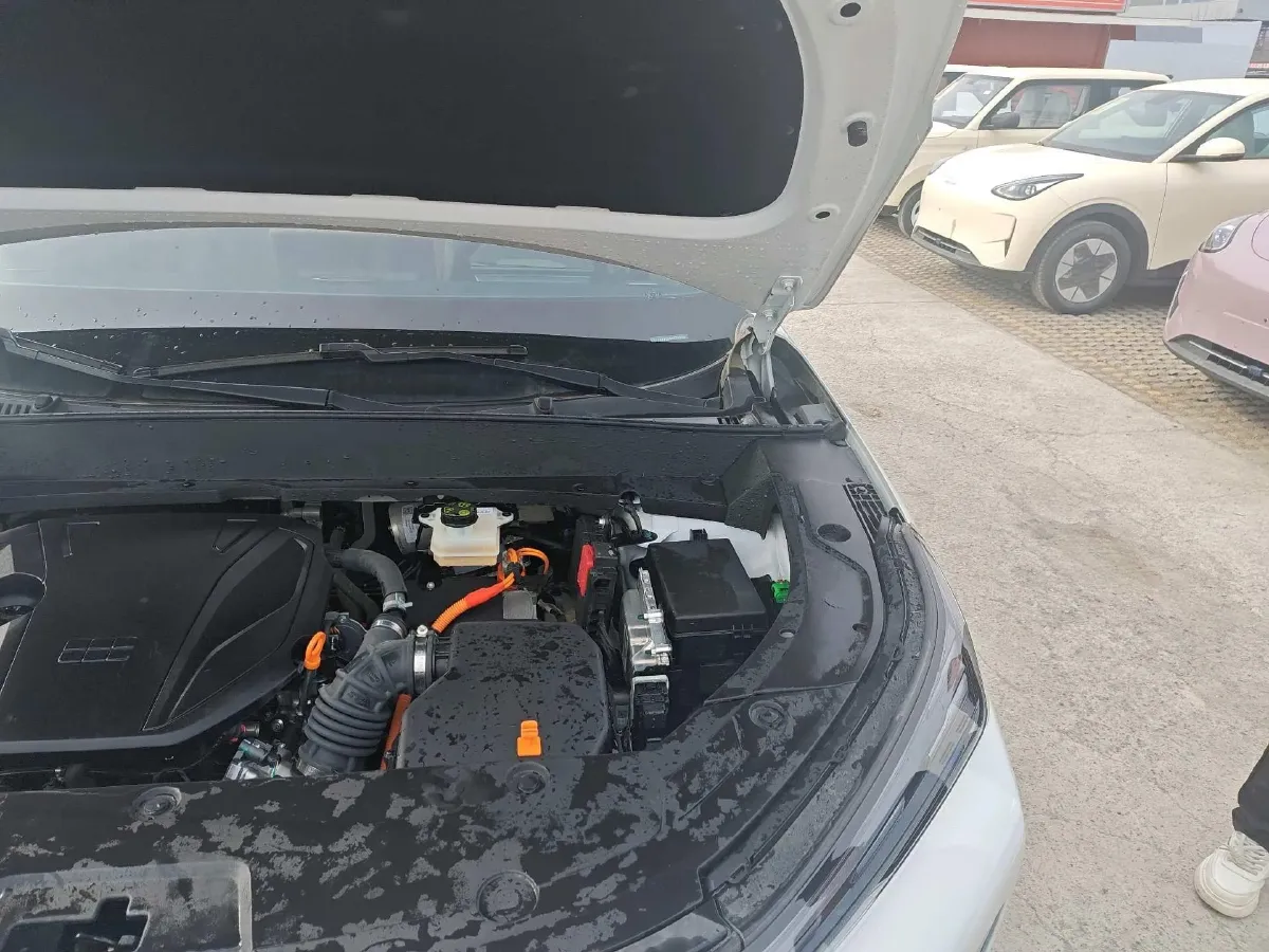 2025 ChangAn KuaYue KuaYueXing V7 EV BEV 50.23KWH,autocango,china used car exporter,china ev exporter,chinese used car exporter,chinese used ev exporter