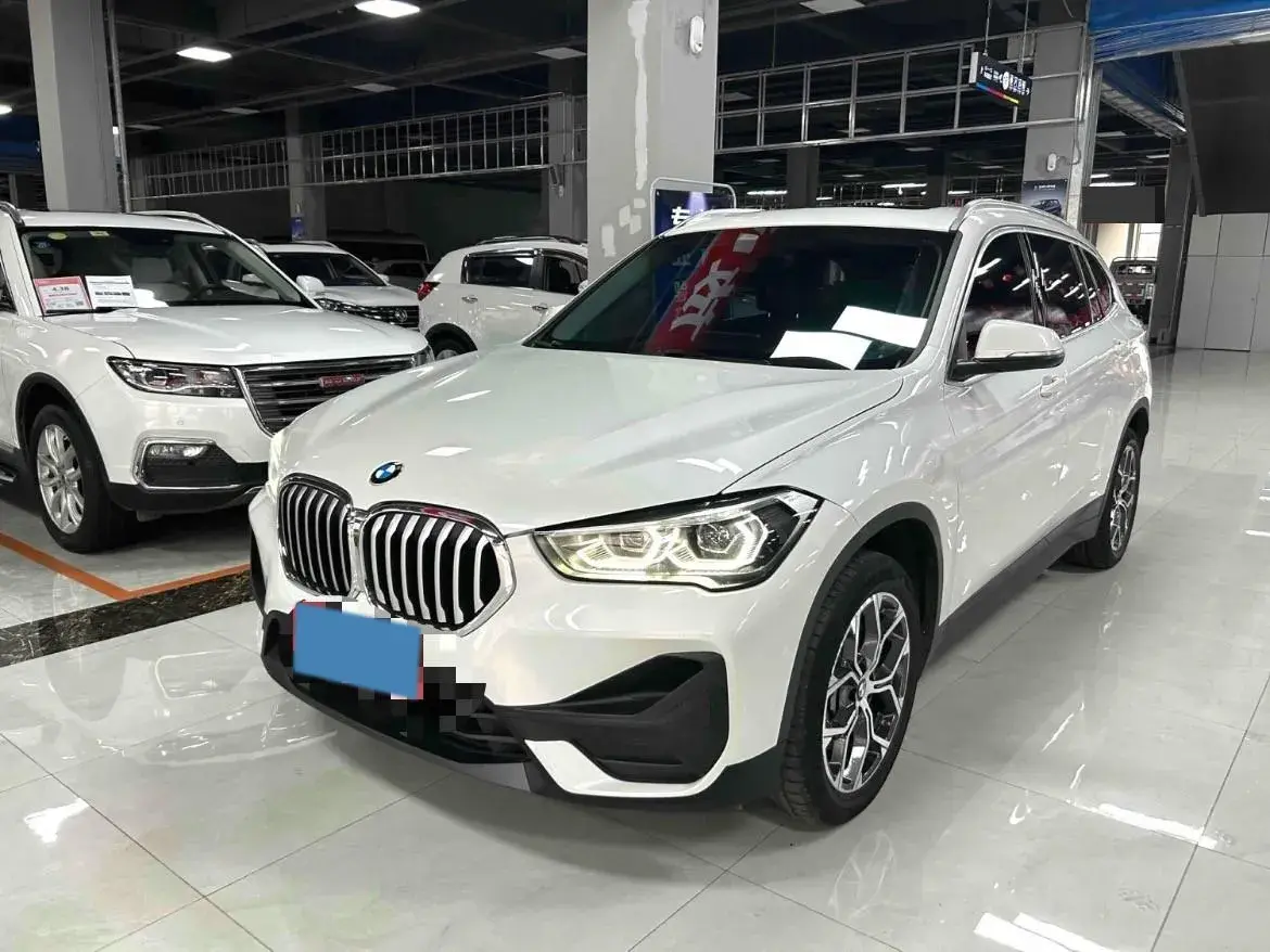 2021 BMW X1 2.0T 192HP L4 7DCT
