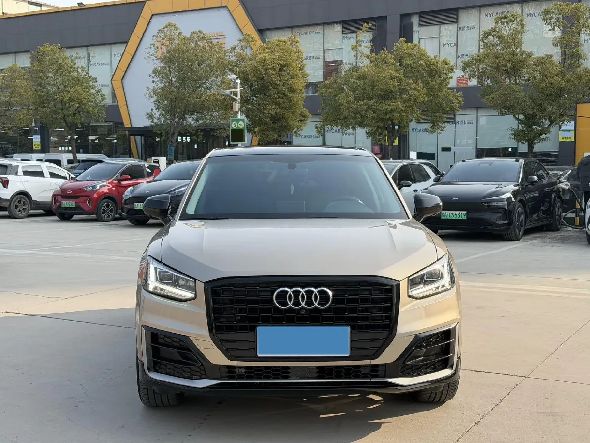 2020 Audi Q2L 1.4T 150HP L4 7DCT,autocango,china used car exporter,china ev exporter,chinese used car exporter,chinese used ev exporter
