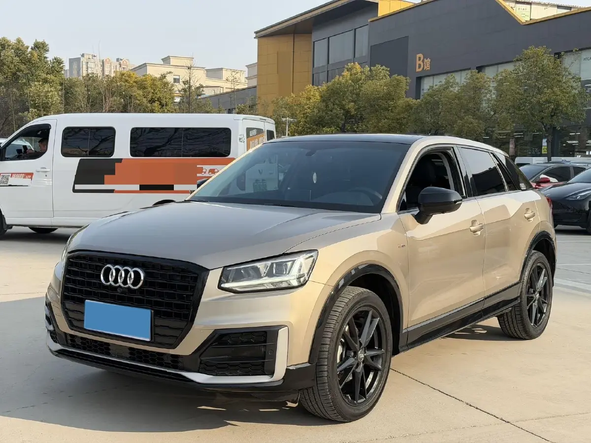 2020 Audi Q2L 1.4T 150HP L4 7DCT