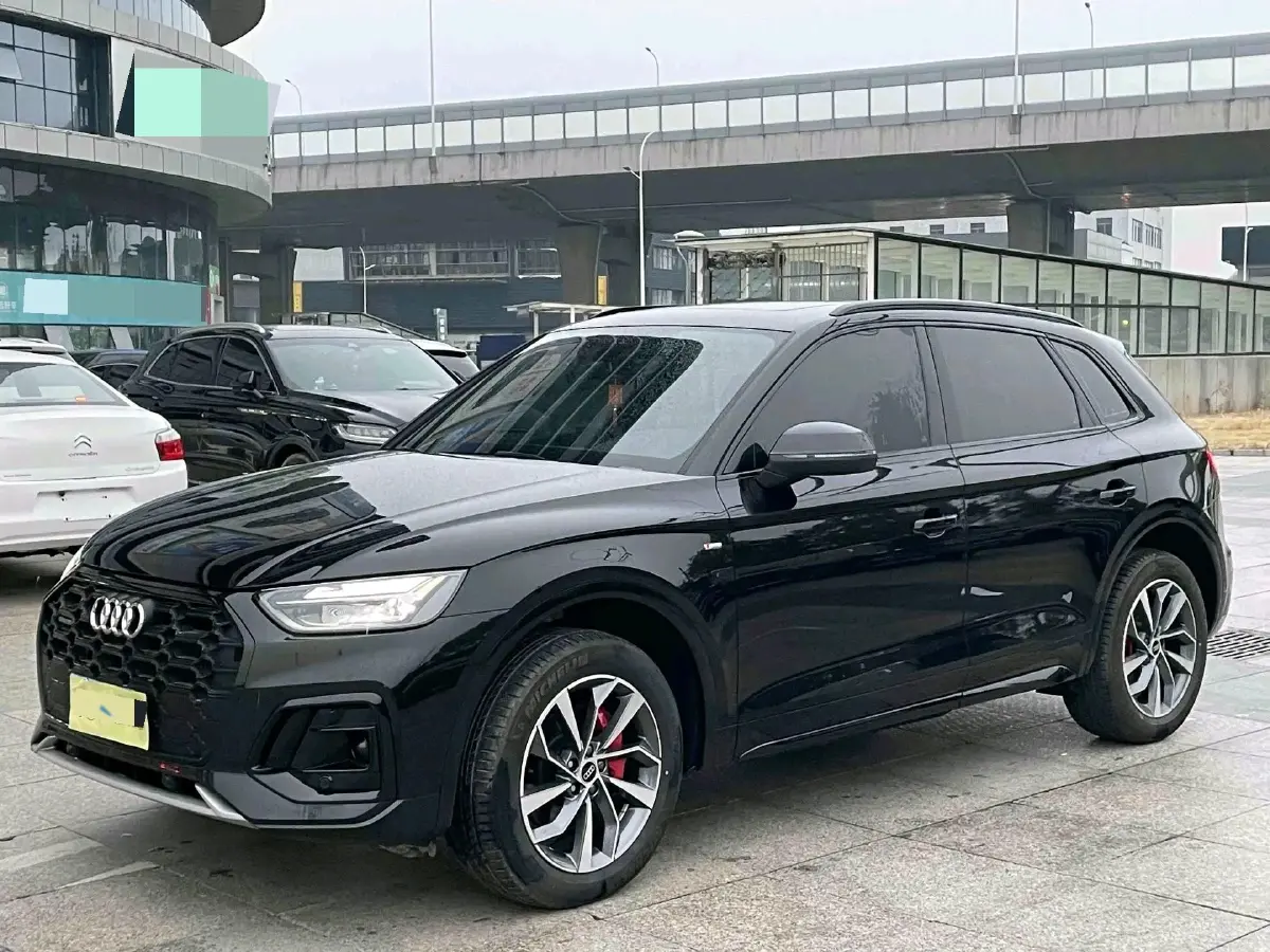 2024 Audi Q5L 2.0T 245HP L4 7DCT