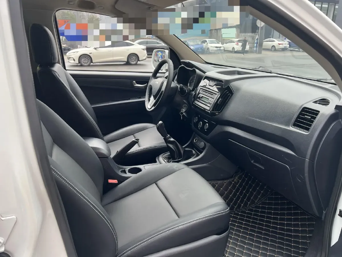 2018 Isuzu RE-MAX Jim 2.8T 116HP L4 5MT,autocango,china used car exporter,china ev exporter,chinese used car exporter,chinese used ev exporter