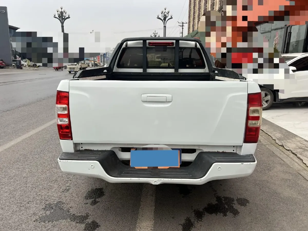 2018 Isuzu RE-MAX Jim 2.8T 116HP L4 5MT,autocango,china used car exporter,china ev exporter,chinese used car exporter,chinese used ev exporter