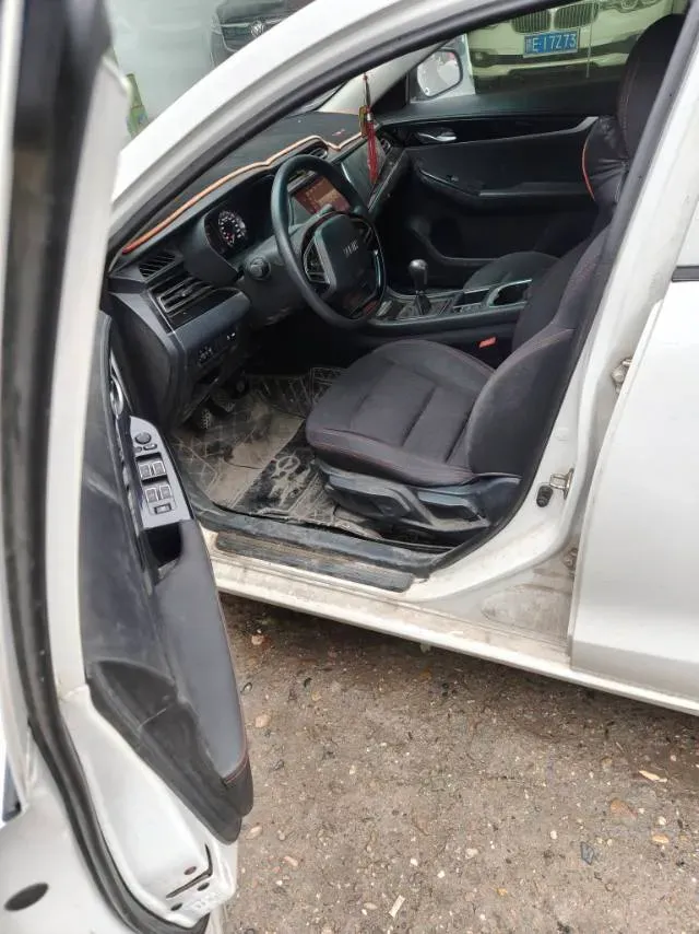 2018 HaiMa Family F5 1.6L 125HP L4 5MT,autocango,china used car exporter,china ev exporter,chinese used car exporter,chinese used ev exporter